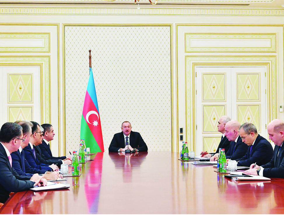 При Президенте Ильхаме Алиеве состоялось совещание, посвященное экономическим и социальным вопросам