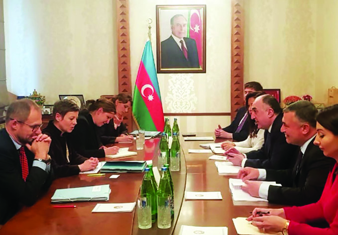 Министр иностранных дел Азербайджана встретился с заместителем государственного секретаря Департамента иностранных дел Швейцарии