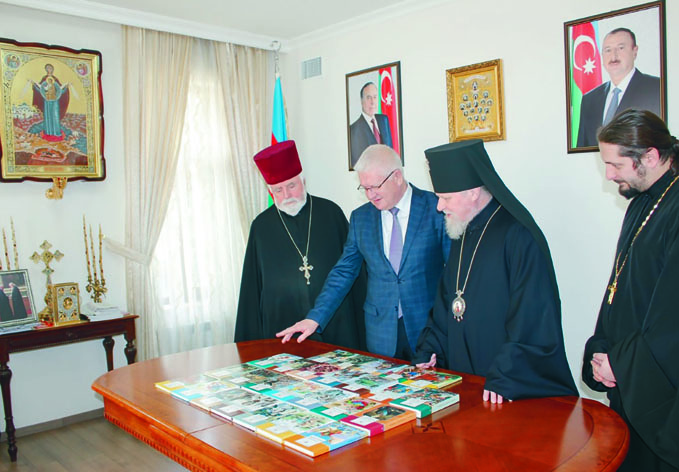 Архиепископ Бакинский и Азербайджанский Александр встретилсяс руководителем представительства Россотрудничества в Азербайджане