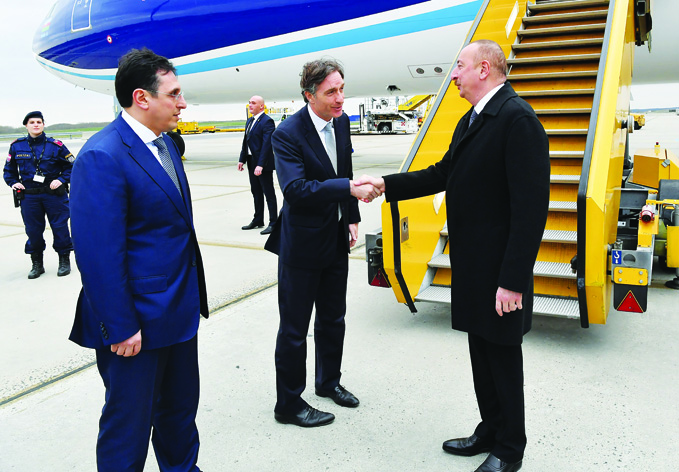 Президент Азербайджана Ильхам Алиев прибыл с рабочим визитом в Австрию