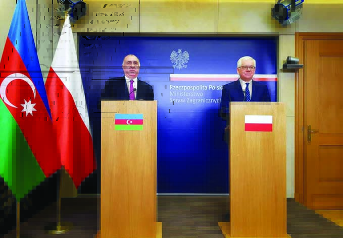 Состоялась встреча министров иностранных дел Азербайджана и Польши