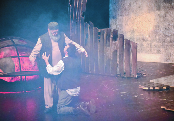 В Стамбуле поставлен спектакль «Иблис» Гусейна Джавида