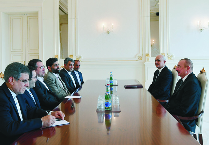 Президент Ильхам Алиев принял делегацию во главе с министром промышленности, шахт и торговли Ирана