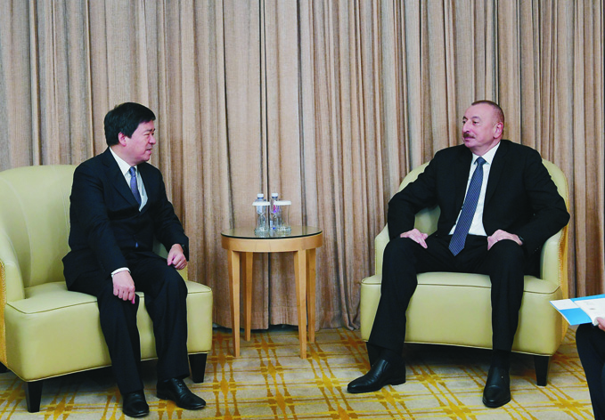 Президент Азербайджана Ильхам Алиев встретился в Пекине с председателем Корпорации ZTE