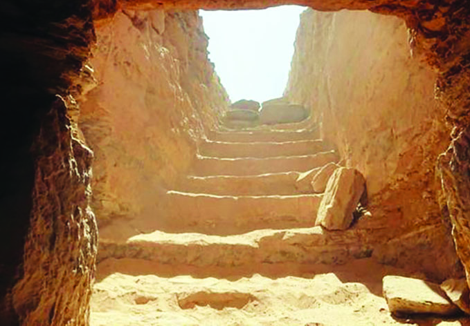 В Египте найдена нетронутая древняя гробница