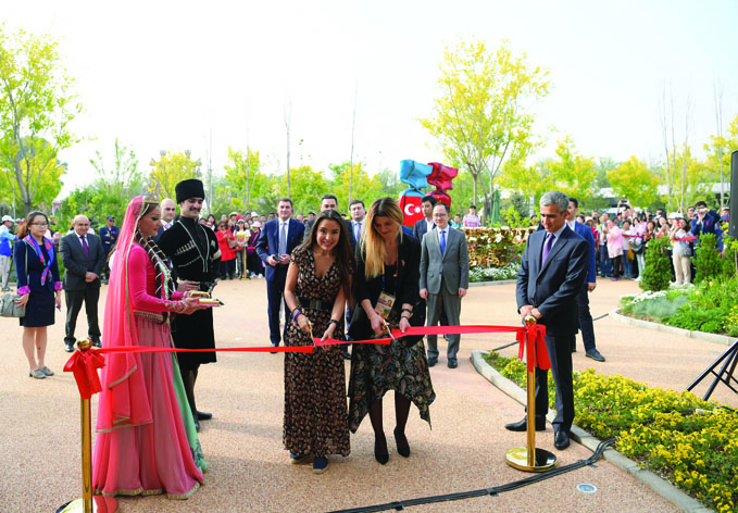 На ботанической выставке «Пекин Экспо-2019» состоялось официальное открытие Азербайджанского павильона