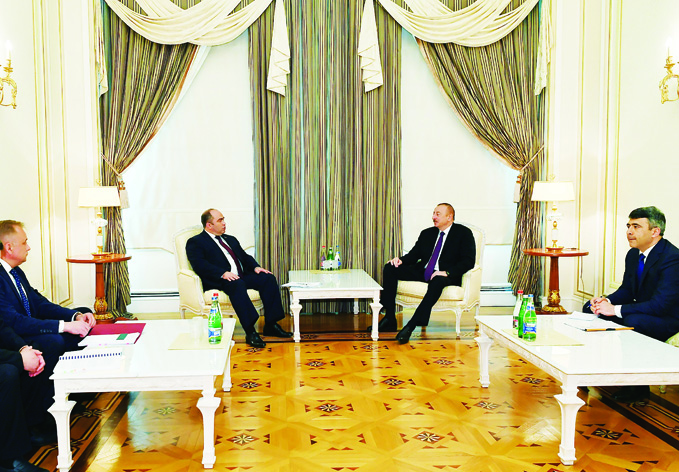 Президент Ильхам Алиев принял делегацию во главе с заместителем премьер-министра Беларуси