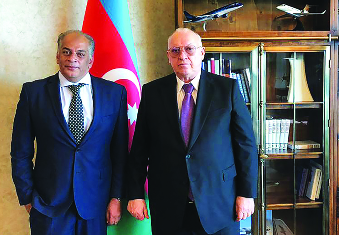 Президент AZAL и посол Египта в Азербайджане обсудили открытие новых рейсов