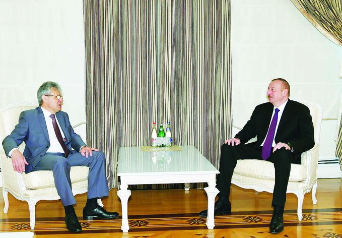 Президент Азербайджана Ильхам Алиев принял президента Российской академии наук