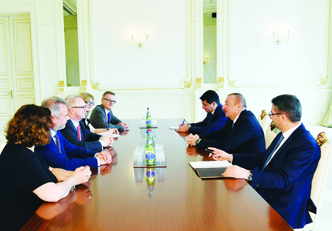 Президент Ильхам Алиев принял делегацию Бундестага Германии