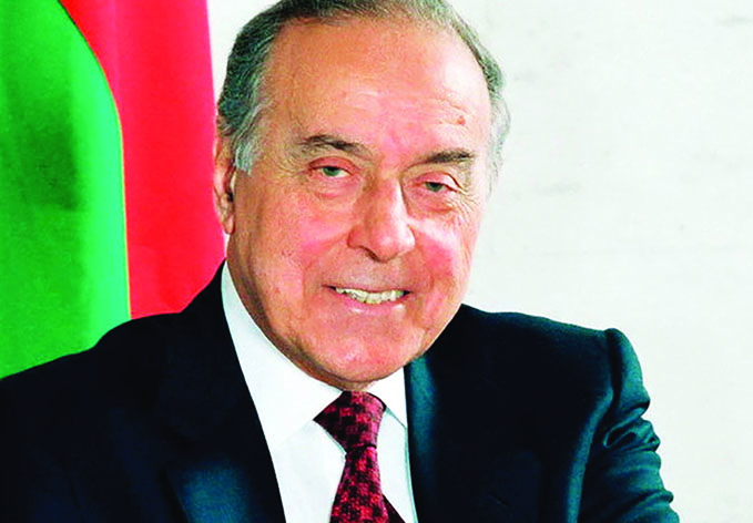 «Гейдар Алиев даровал азербайджанскому народу сегодняшнюю стабильность и спокойствие»