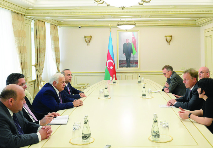 Обсуждены азербайджано-германские межпарламентские связи