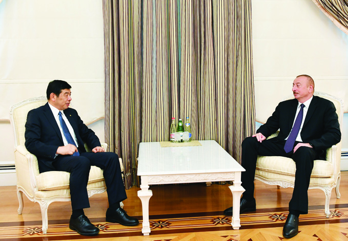 Президент Ильхам Алиев принял генерального секретаря Всемирной таможенной организации
