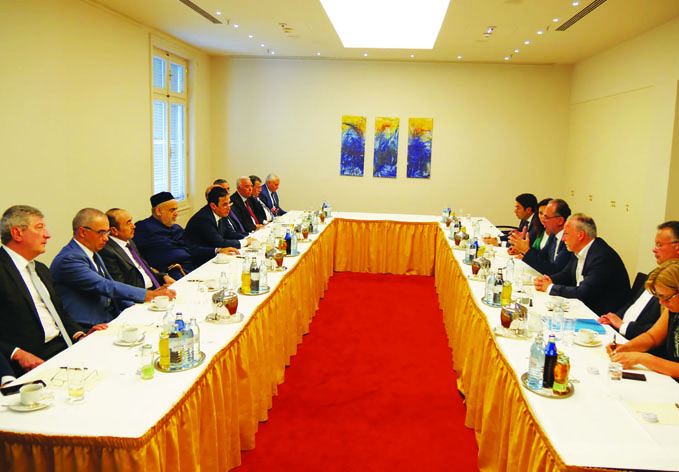 Азербайджанская делегация встретилась в Вене с членами правительства и парламента Австрии
