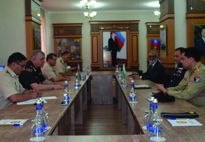 Делегация Академии Военно-воздушных сил Пакистана посетила Азербайджан