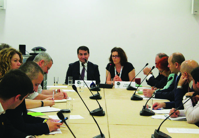 В Королевском институте международных отношений обсуждены приоритеты внешней политики Азербайджана