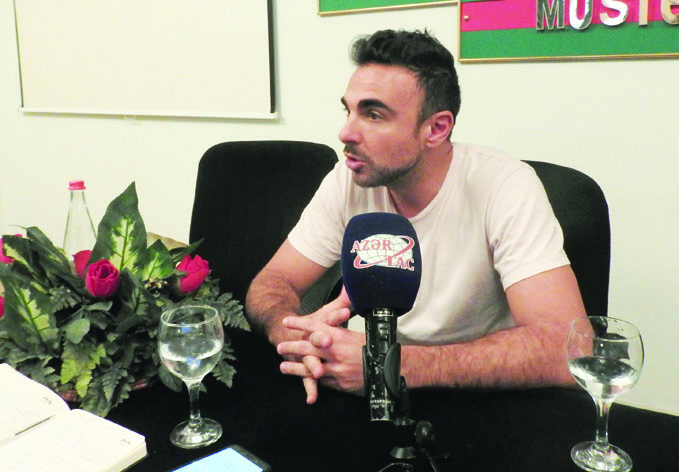 Аргентинский журналист Халид Аяр: «Азербайджан стоит посетить, это потрясающая страна»