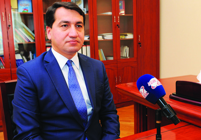 Хикмет Гаджиев: «Председательство в Движении неприсоединения требует большой политической воли, ответственности, дипломатических сил и возможностей»
