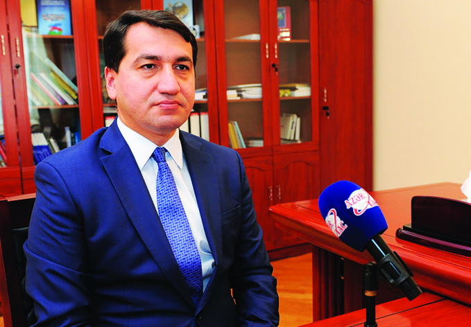 Хикмет Гаджиев: «Армянская сторона своим провокационным заявлением снова ставит регион лицом к лицу с опасностью и рисками»