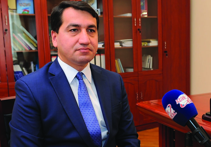 Хикмет Гаджиев: «Модели урегулирования конфликта вне территориальной целостности Азербайджана не существует»