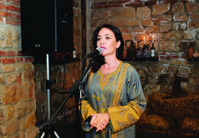 В Шамахе в рамках Фестиваля Насими состоялся вечер поэзии