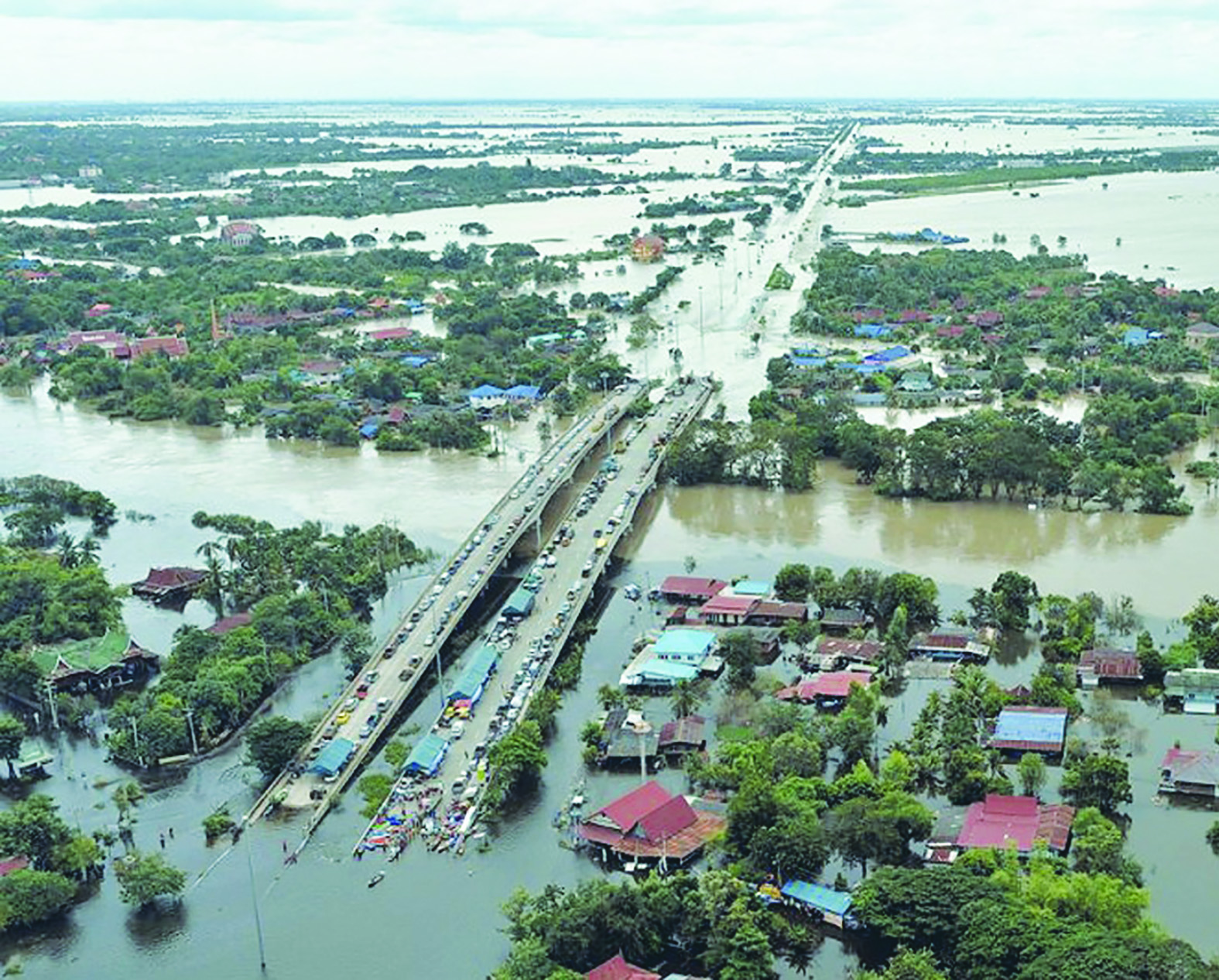 Власти Таиланда потратят $75 млнна восстановление инфраструктурыпосле наводнений