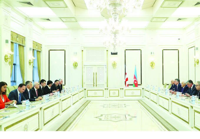 Огтай Асадов: «Уверены, что азербайджано- грузинские связи с каждым годом будут все больше развиваться и укрепляться»