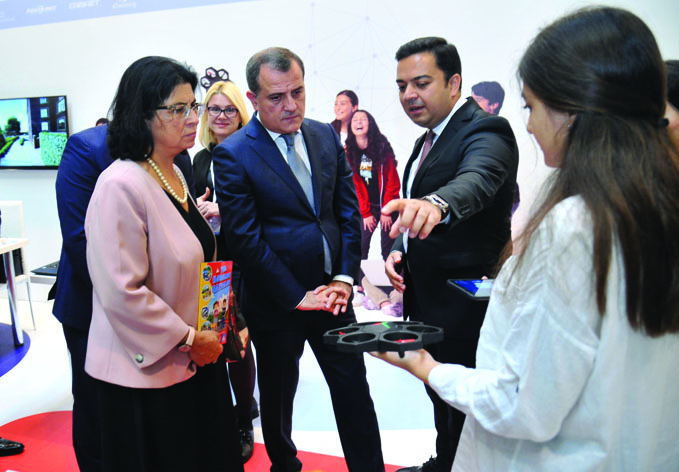 В Баку открылась 13-я Азербайджанская международная выставка «Образование»