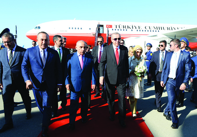 Президент Турции Реджеп Тайип Эрдоган находится с визитом в Азербайджане