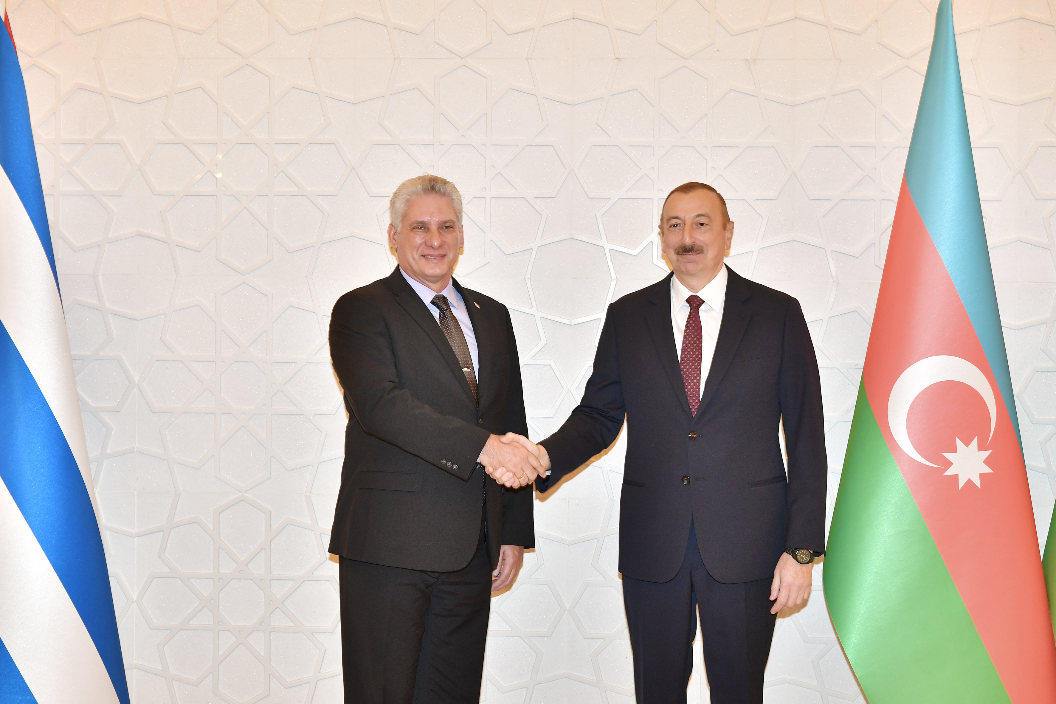 Президент Азербайджана Ильхам Алиев встретился с Президентом Кубы Мигелем Диасом-Канелем