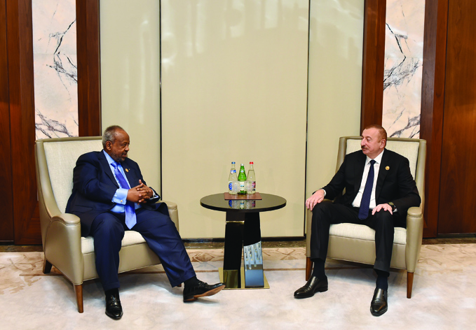 Президент Азербайджана Ильхам Алиев встретился с Президентом Джибути Исмаилом Омаром Гелле