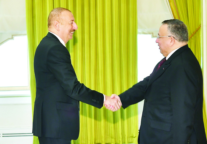 Президент Ильхам Алиев принял делегацию во главе с первым заместителем председателя Палаты представителей Египта