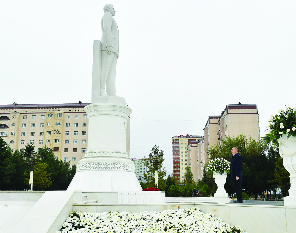 Поездка Президента Ильхама Алиева в город Сумгайыт