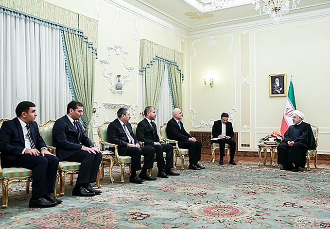Азербайджанская делегация встретилась с Президентом Ирана