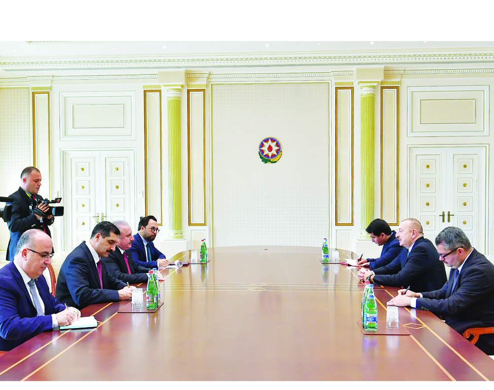 Президент Ильхам Алиев принял делегацию во главе с председателем Великого Национального Собрания Турции