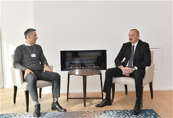 На встрече с генеральным исполнительнымдиректором компании Signify был обсужден вопрос поставок новых технологий в Азербайджан
