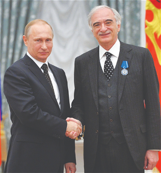 Президент России наградил послаАзербайджана в РФ Полада Бюльбюльоглу почетной грамотой Президента