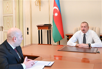 Президент Ильхам Алиевпринял председателя Правления Бакинского транспортного агентства