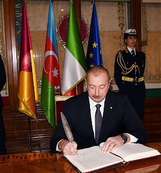 Президент Ильхам Алиев встретился с мэром Рима
