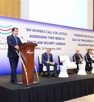 В Баку прошла международная конференция, посвященная теме призыва женщин-беженок к справедливости