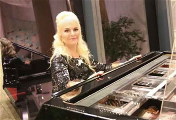 Известная пианистка Аделя Алиева проведет мастер-классы