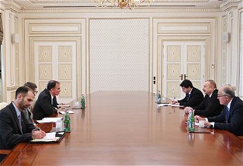 Президент Ильхам Алиев принял советника заместителягосударственного секретаря США по энергетической дипломатии