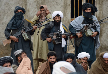 Власти Афганистана освободили 361 пленного талиба