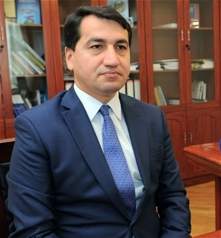 Хикмет Гаджиев: «Деструктивное заявление министра иностранных дел Армении является серьезным ударом по переговорному процессу»