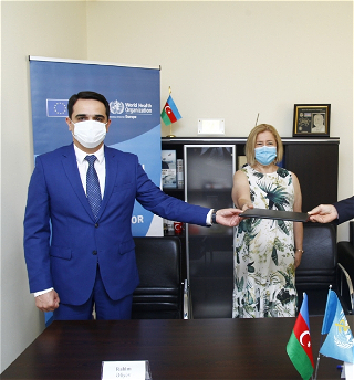 Евросоюз и ВОЗ передали МинздравуАзербайджана оборудование, используемоедля лечения пациентов с коронавирусом