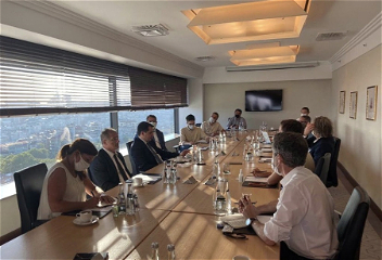 Помощник Президента Хикмет Гаджиев встретился с действующими в Стамбуле представителями международных медиа