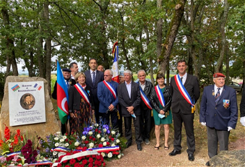 Во Франции прошло мероприятиепо случаю 100-летия со дня рожденияАхмедии Джебраилова