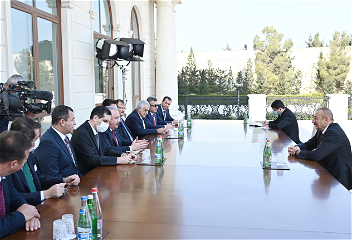 Президент Ильхам Алиев принялделегацию во главе с председателемВеликого национального собрания Турции