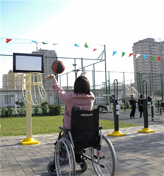 Сдан в эксплуатацию спортивно- развлекательный участок «Уголок DOST»для лиц с инвалидностью и детейс ограниченными возможностями здоровья