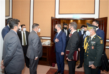 Министр иностранных дел Азербайджана встретился с генеральнымдиректором Организации пограничных работ Пакистана